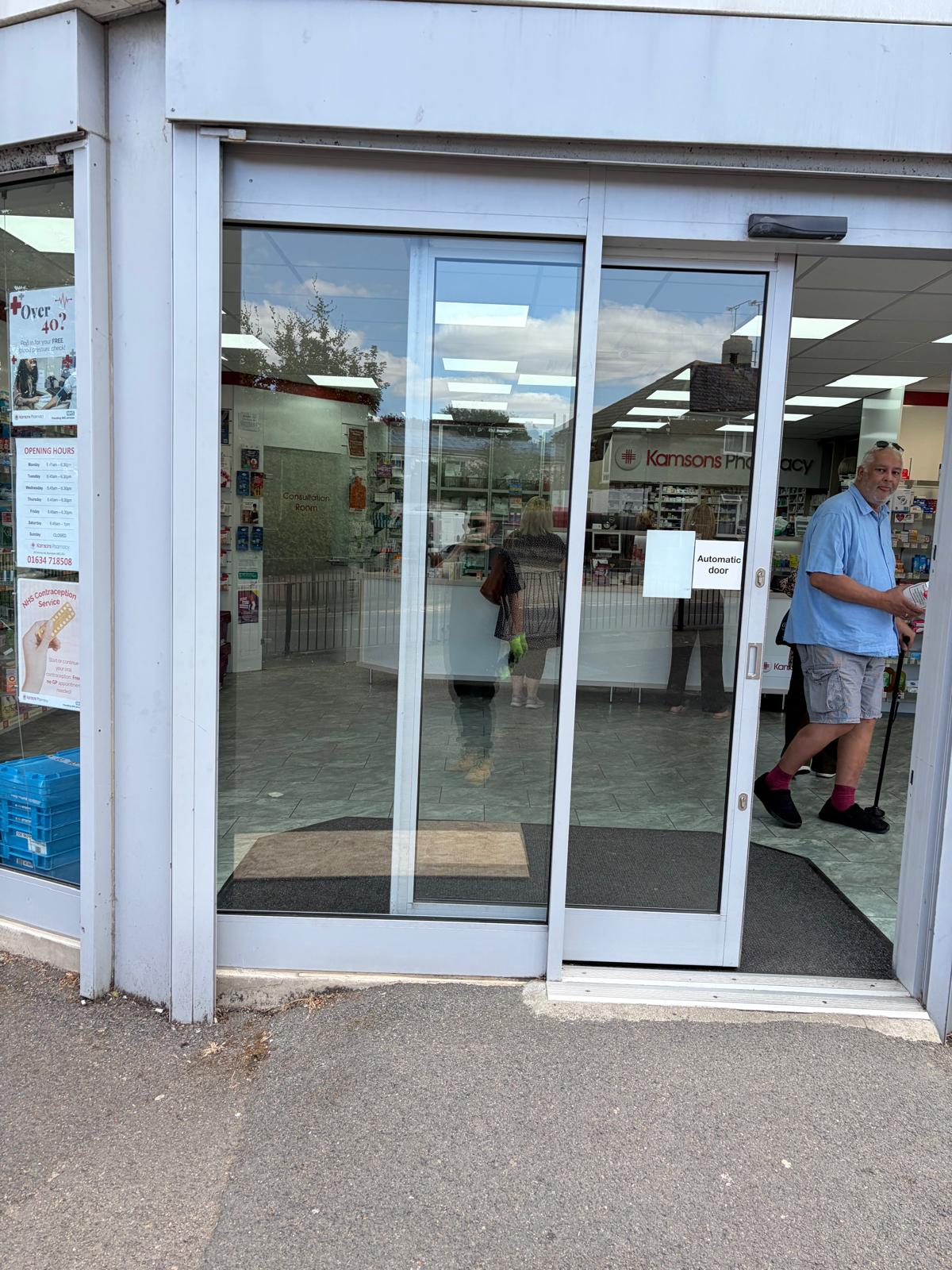 Commercial glass and shopfront glazing installation