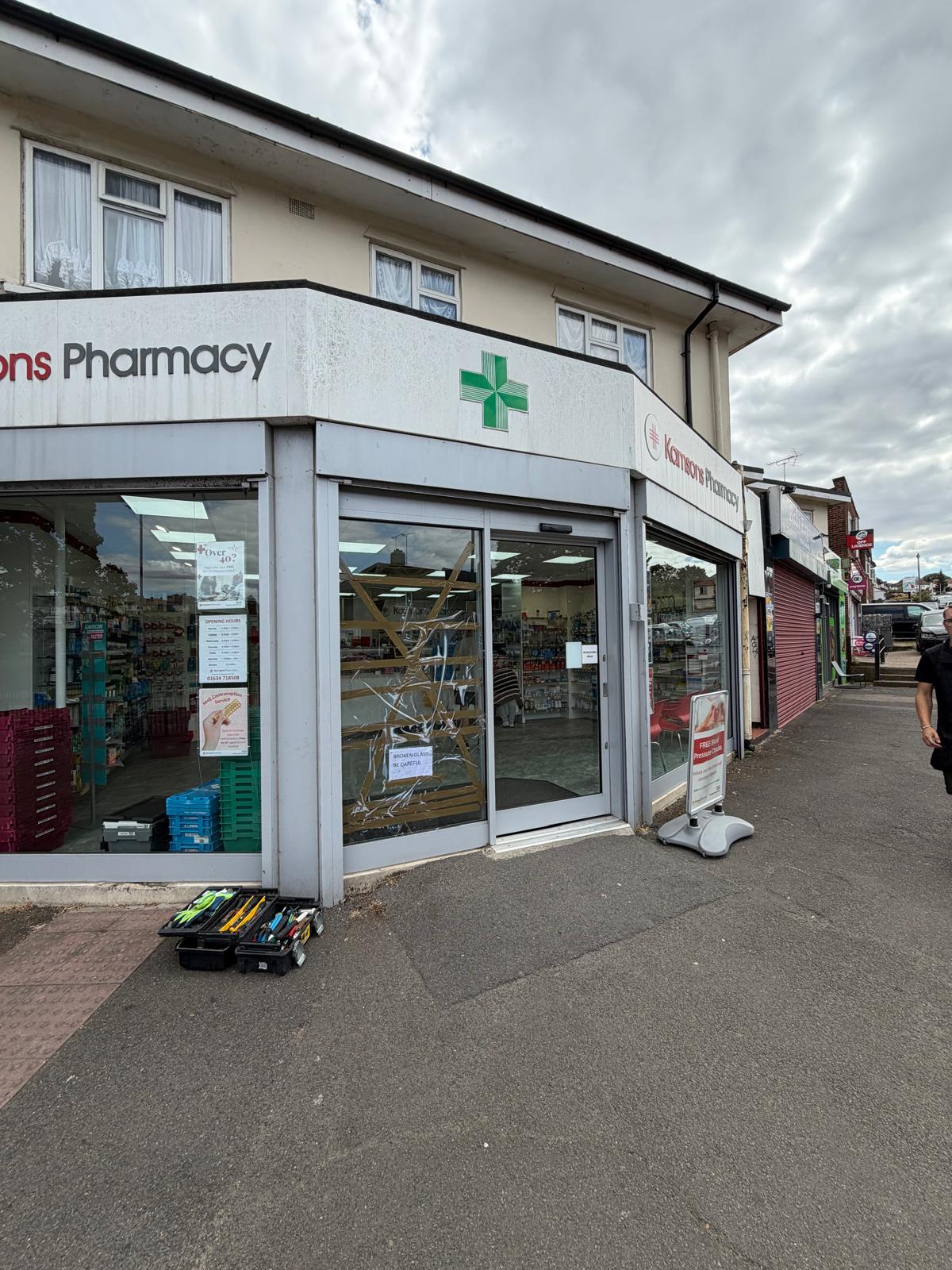 Commercial glass replacement work